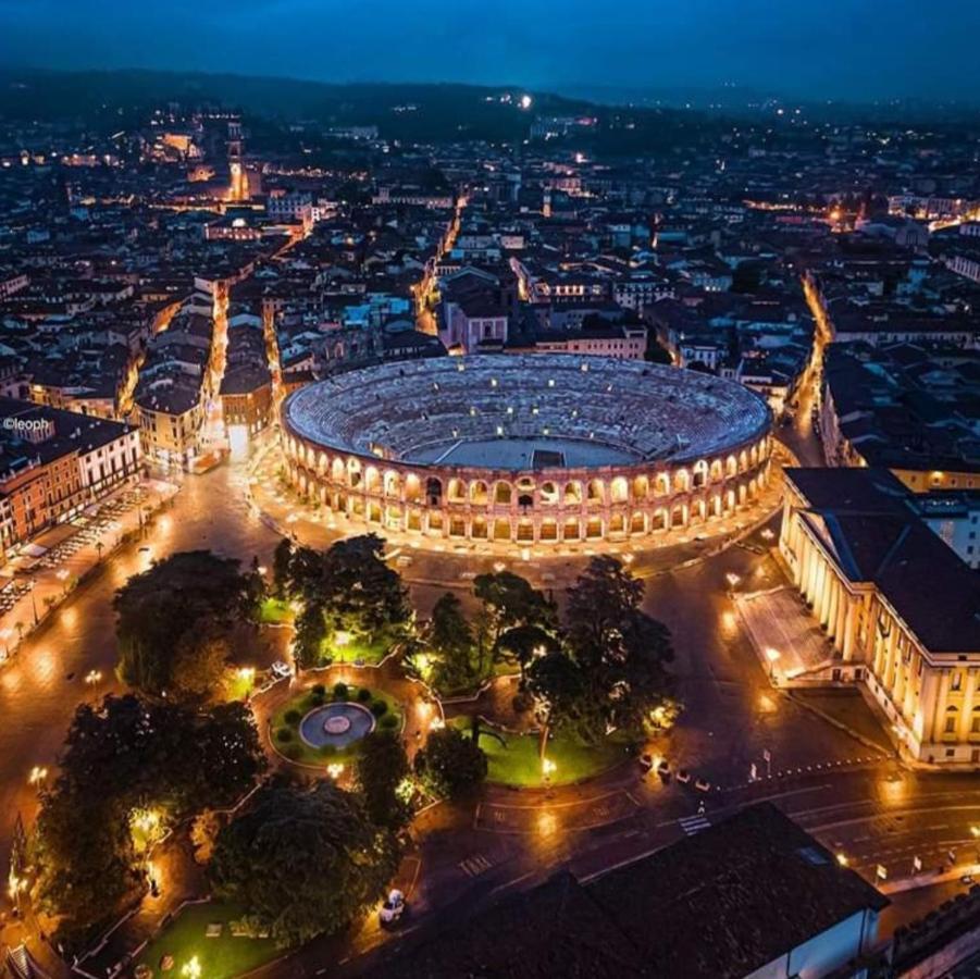 Appartamento Vicino Al Centro Adigeo E Fiera Verona Dış mekan fotoğraf